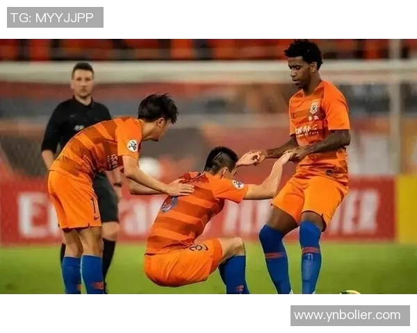 山东鲁能与恒大激战正酣赛果揭晓引发球迷热议